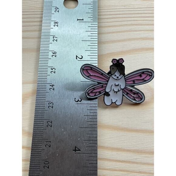 Fairy Guinea Pig Enamel Pin With Pink Wings & Flower Crown Cute Accessory - Picture 3 of 4